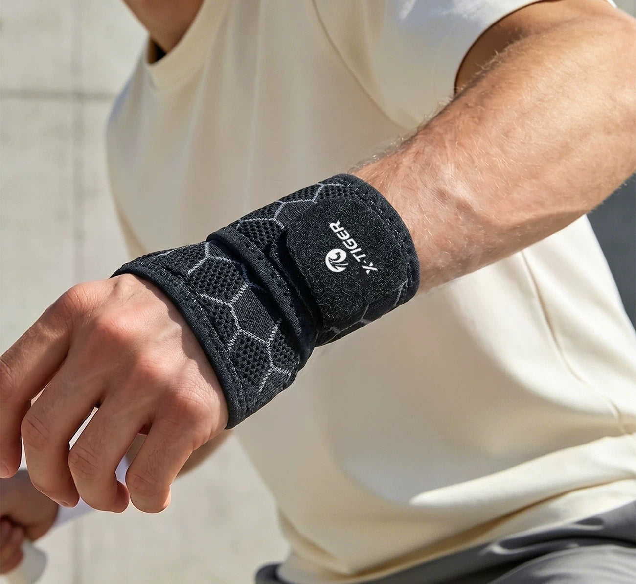 X-TIGER Wrist Guards for Athletic Use with Breathable Honeycomb Padding